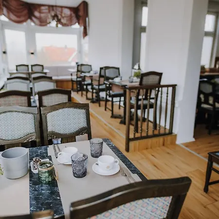 Ems Hotel 3*